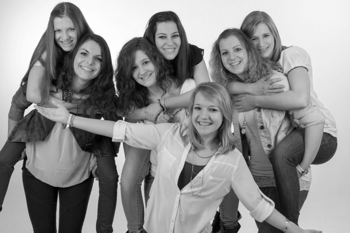 Freundschaftsfotos - Schnapp Dir Deine Freunde und Freundinnen - Foto Stoess Murnau-1 Freundschaftsfotos - Schnapp Dir Deine Freunde und Freundinnen - Foto Stoess Murnau-1