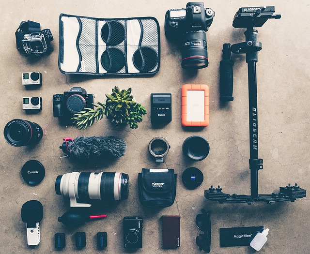 Kamera & Fotozubehör​​ - Foto Stoess - Fotofachgeschäft