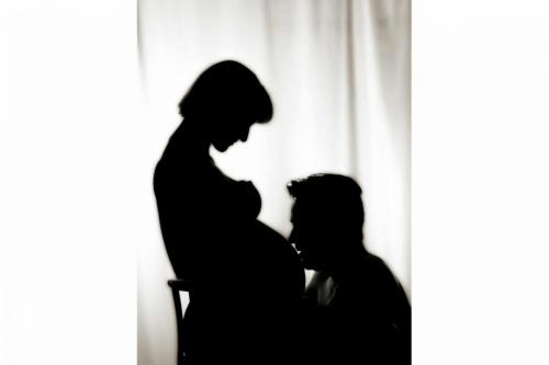 Fotos vom Babybauch in Murnau - Babybauch Shooting - Babybauchfotografie - Schwangerschaftsfotos - Babybauchfotos - Foto Stoess-1